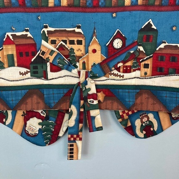 Handmade Applique Embroidered Christmas Vest Folk Art Santa Reindeer Village M - Picture 11 of 12